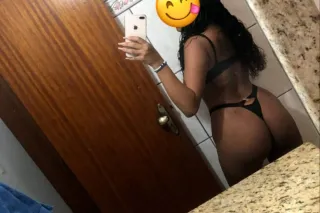 Hi 💦❤I'm here to give you😘 a good service by offering 😍everything you want🔥 - Image 3