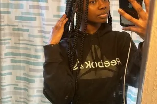 Sweet 21-Year-Old, Caring & Available - Image 2