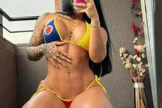 Sweat but not innocent 💕 Your favorite distraction WHATSAPP 334-4 01-6304 - Image 2