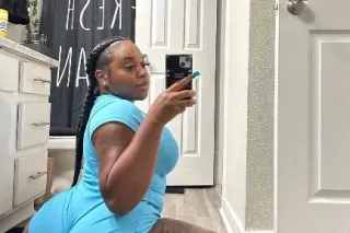 Superthickchick - Image 2