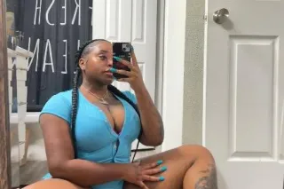 Superthickchick - Image 3